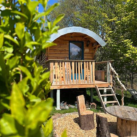 La Roulotte Tiny House Du Mond'Ideal Leval  Exterior photo